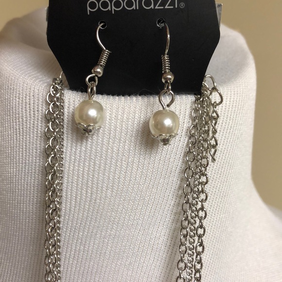 ✨ - Picture 3 of 3